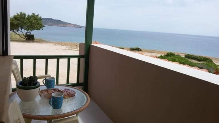 Aegean Bliss Suites - Karfas 卡法斯 外观 照片