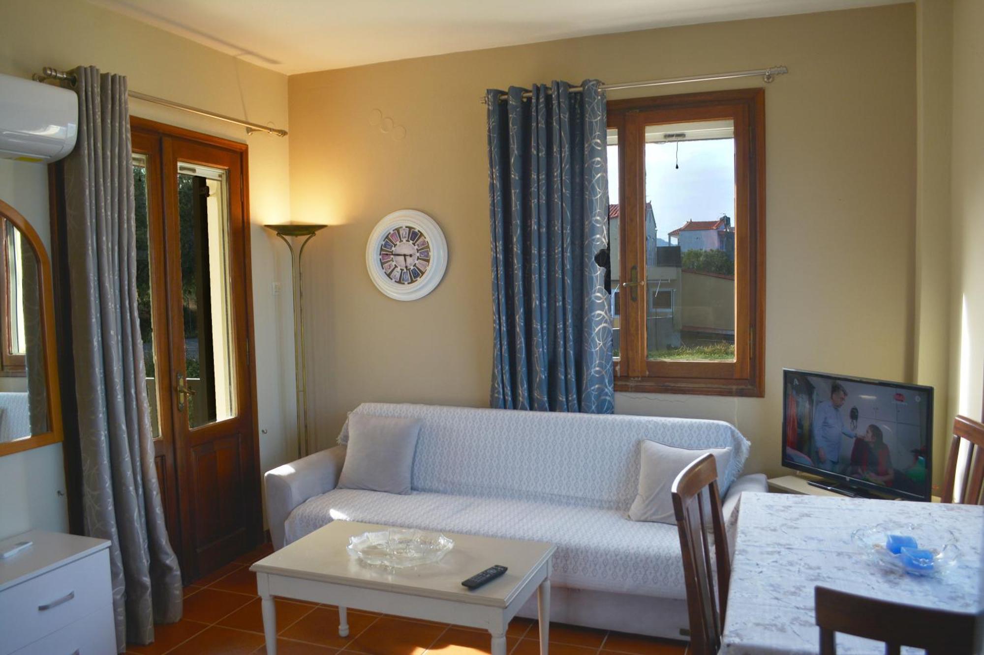Aegean Bliss Suites - Karfas 卡法斯 外观 照片